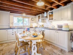 3 Bed in Narberth 79443